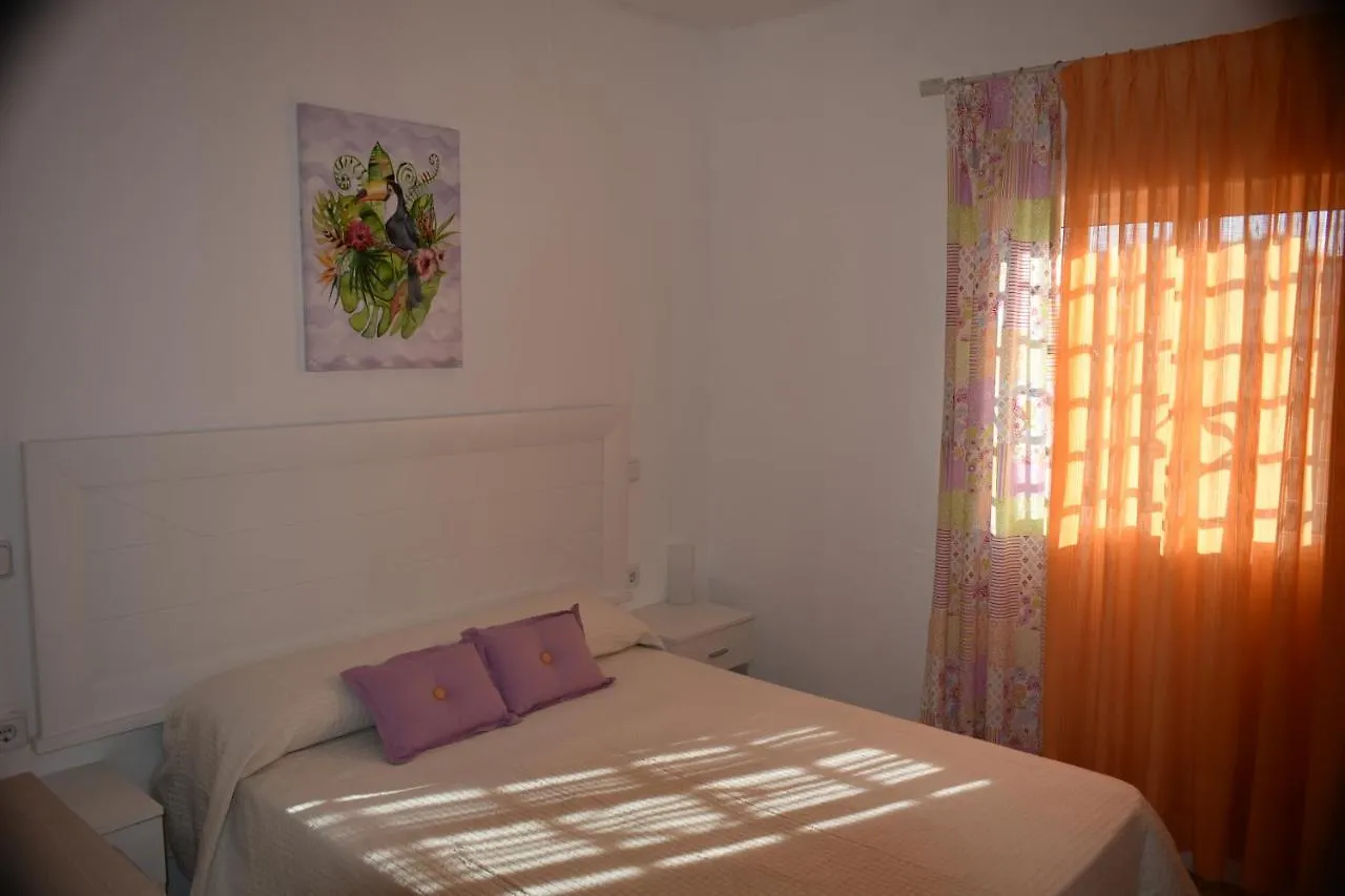 Apartamentos Rurales Las 2 Columnas Córdoba